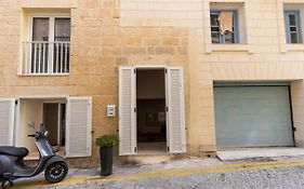 The Loft St Julians-Hosted By Sweetstay